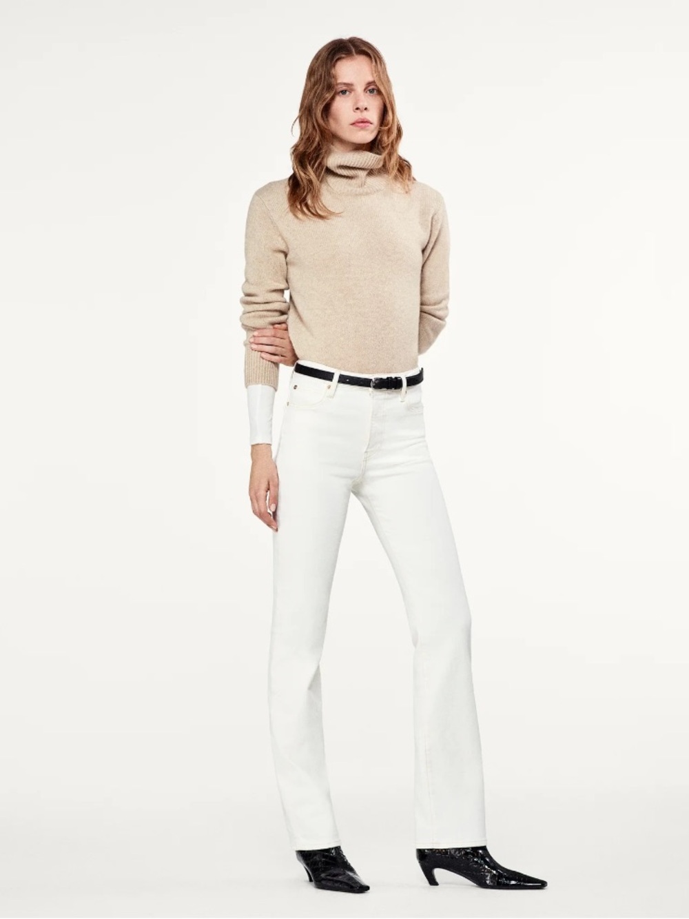 Frame Denim Straight Leg Jeans in White The Ruler